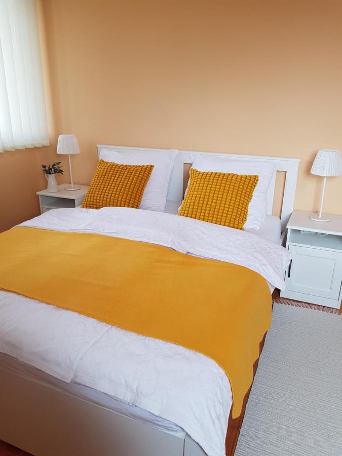 Monika Vendeghaz Hotel Morahalom Ngoại thất bức ảnh